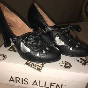 Vinatage swing dance heels